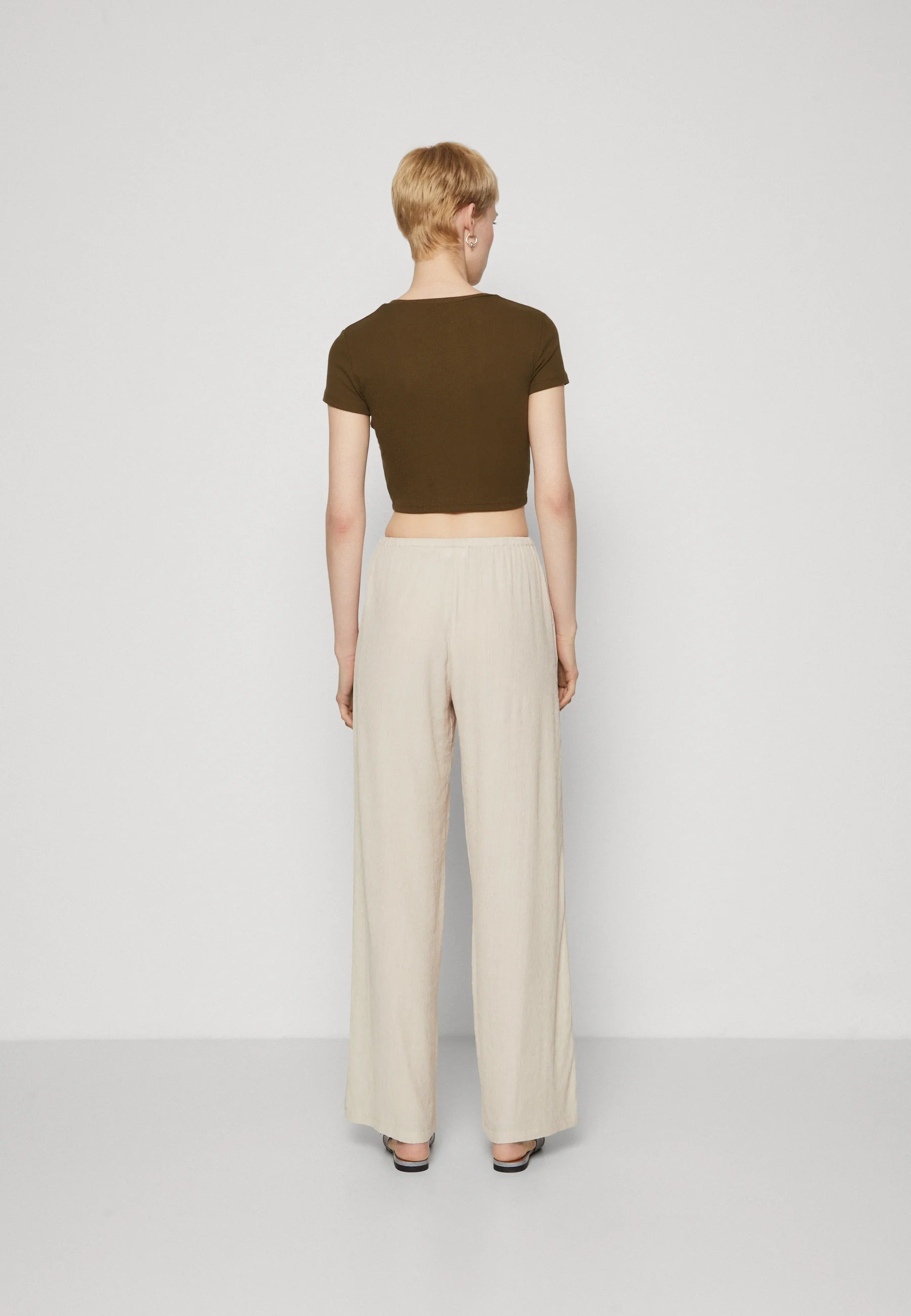 Sienna’s Lounge Pants: Wide Leg Drawstring Trousers